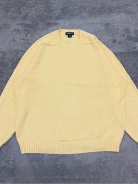 Vintage 2000s Style Sweater in Butter Yellow